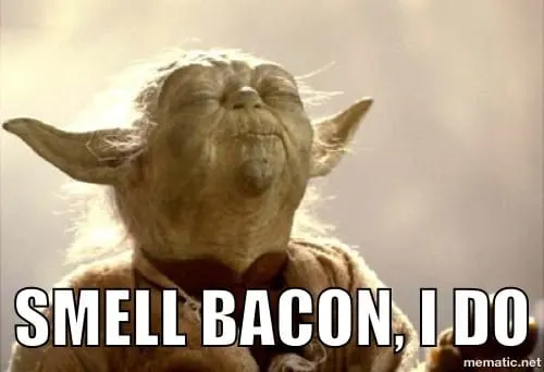 yoda funny graphic says smell bacon i do