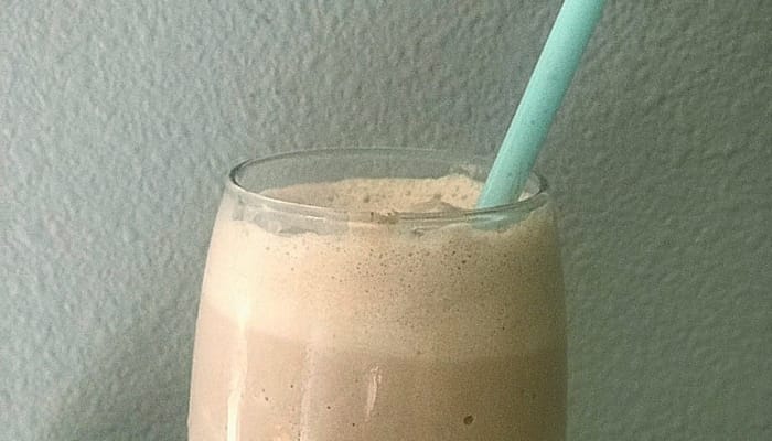 Frosty Shake Keto Friendly Chocolate with Straw