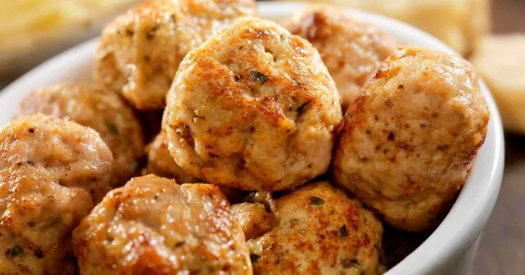Easy KETO Meatballs with Pork Rinds - 1 Net Carb 5 meatballs keto