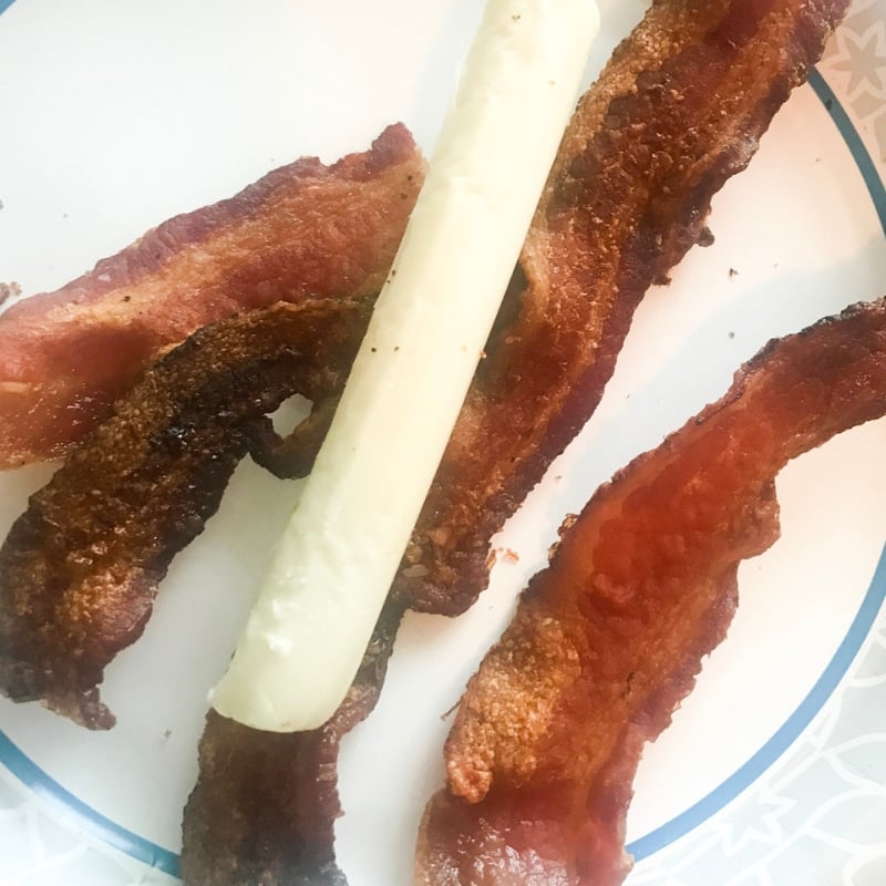 keto bacon string cheese - easy keto lunch