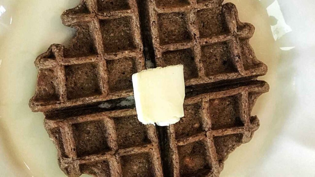 Low Carb Chocolate - 10+ Best Sweet Options chocolate chaffle recipe keto