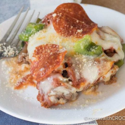 Crockpot Crustless Pizza 1 - 75+ Keto Crockpot Recipes - Delicious Slow Cooker Low Carb Meals
