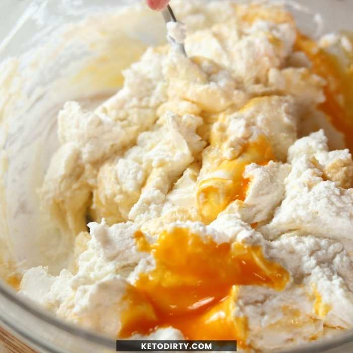 Instant Pot Keto Cheesecake keto cheesecake filling mixture