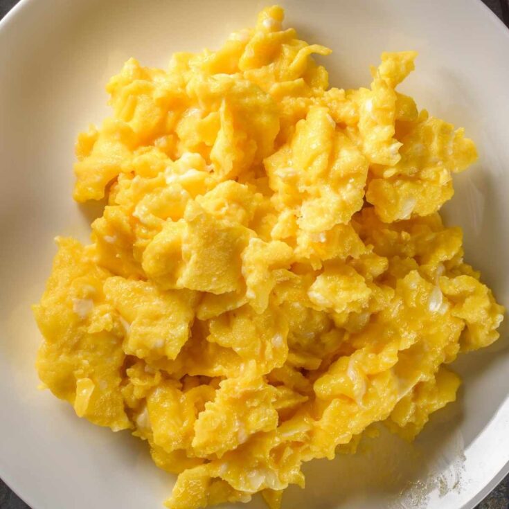 Scrambled Eggs with Ricotta Cheese keto breakfast recipe