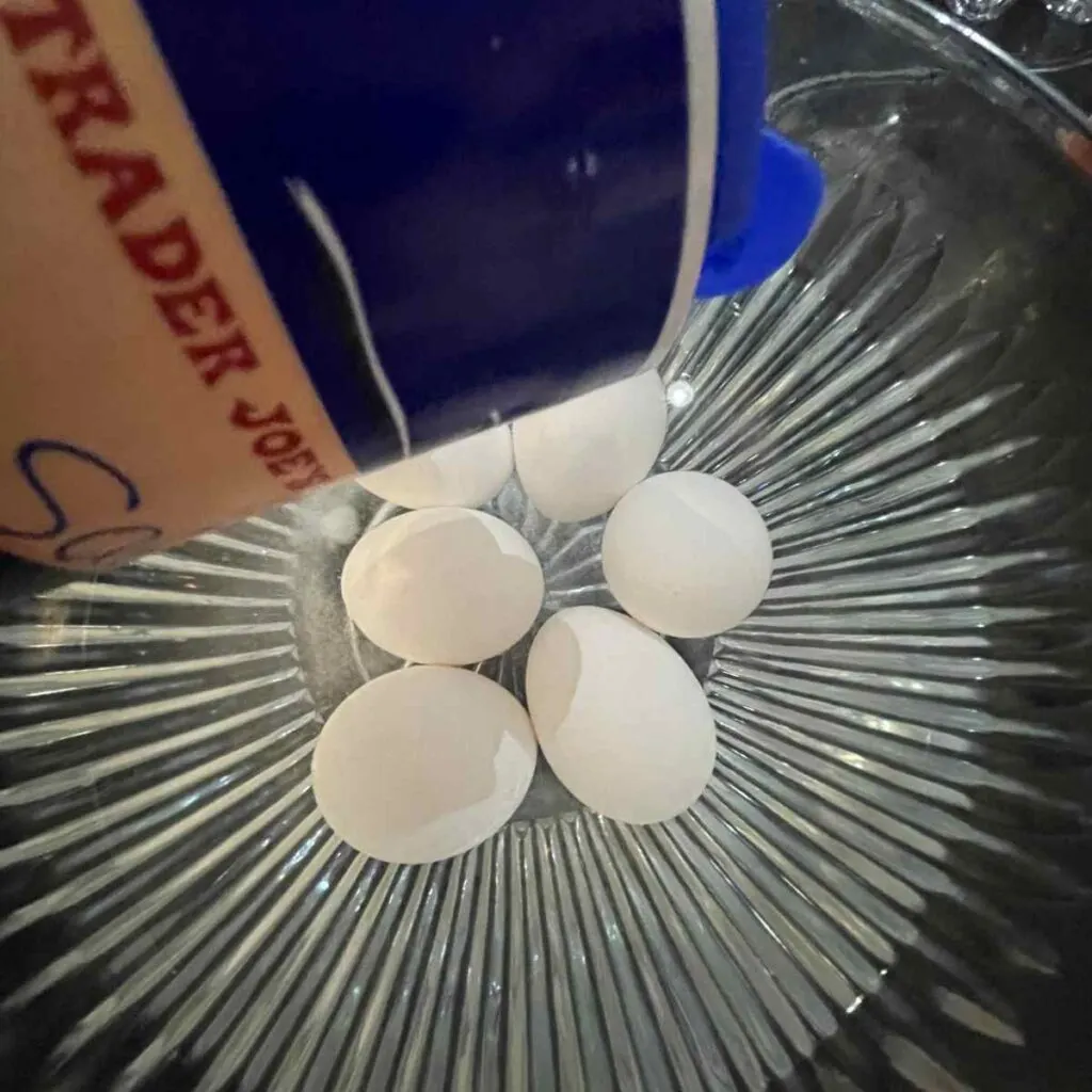 How To Microwave Soft Boiled Eggs in 6 Minutes - Super Easy! 5 soft boil eggs microwave cooking
